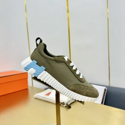 Hermes Spring and Summer Couple's Green and White Color Matching Sports Casual Shoes - Image 8