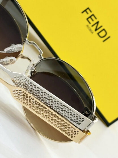 FENDI fashion trend sunglasses - Image 9