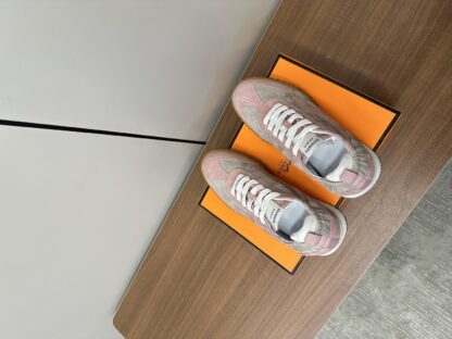 Hermès pink apricot goatskin contrasting sneakers, 2cm thick sole - Image 8