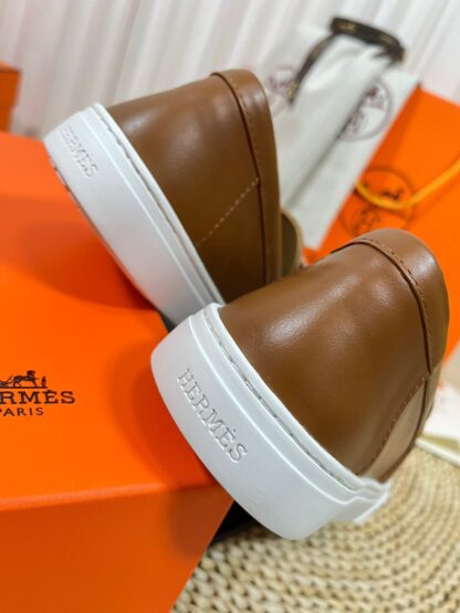 Hermes kelly shoe buckle brown stylish and noble casual loafers - Image 8