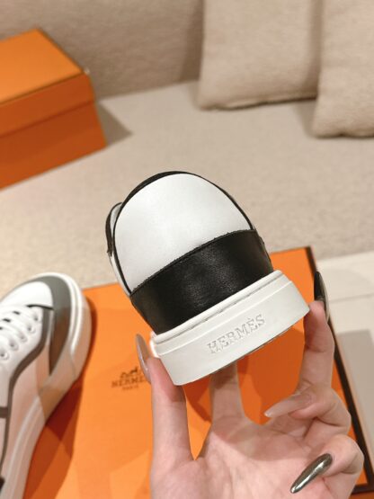 Hermes couple white and black fashion casual skateboard shoes - Image 8