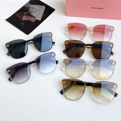 Miu Miu trendy fashion sunglasses - Image 10
