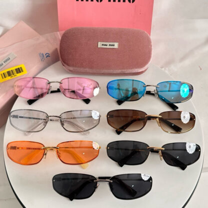 Miu Miu trendy fashion sunglasses - Image 10