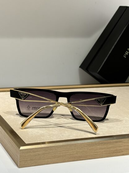 Prada fashion trend sunglasses - Image 9