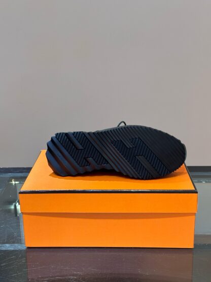 Hermès men's lace-up black versatile simple casual sports shoes - Image 9