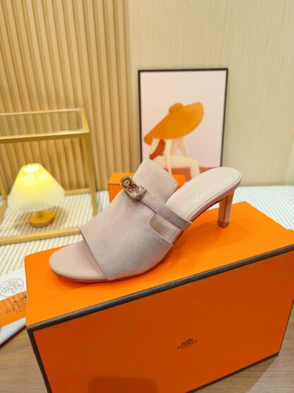 Hermès Grey Apricot Handmade Stiletto Sandals - Image 9