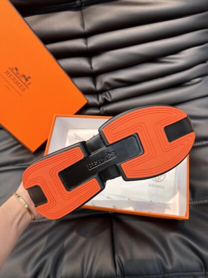 Hermes Men's Black Orange Soft Comfortable Casual Sports Shoes - Image 9