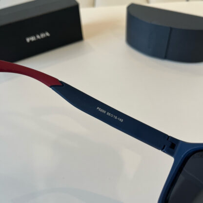 Prada fashion trend sunglasses - Image 9