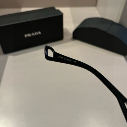 Prada fashion trend sunglasses - Image 9