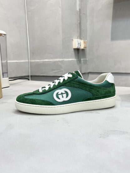 Gucci classic design German training elements catwalk model - Image 10