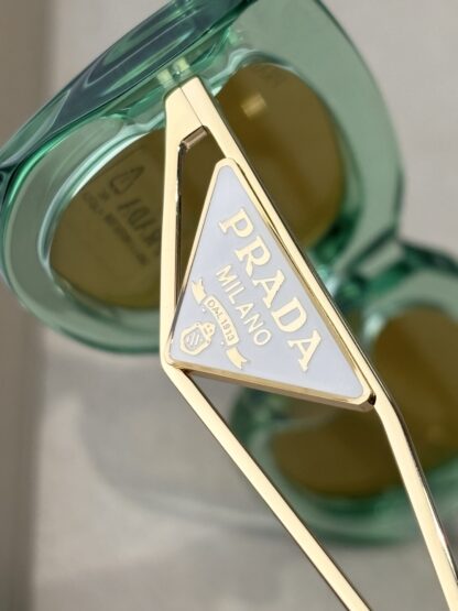 Prada fashion trend sunglasses - Image 9