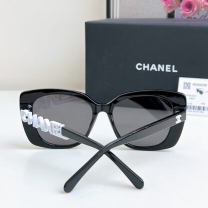Chanel Fashion Sunglasses - Image 9
