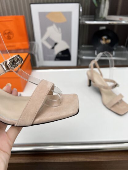 Hermès handmade stiletto apricot sandals - Image 8