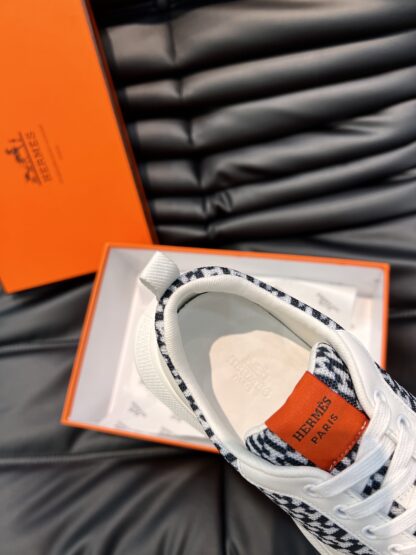 Hermes men's comfortable and soft white, black and orange color matching casual sports shoes - Image 9