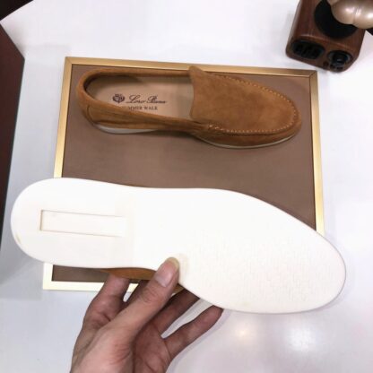 Hermès couple brown high-end classic loafers - Image 9