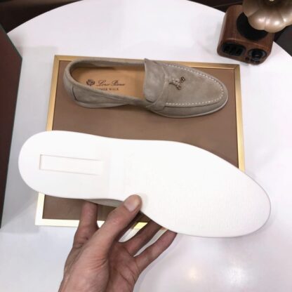 Hermès grey apricot couple high-end classic loafers - Image 9