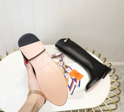 Hermes black classic kelly buckle fashion knight boots - Image 8