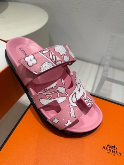 Hermès couple pink and white woven sandals - Image 6