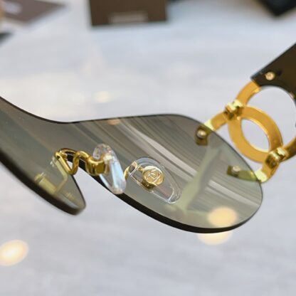 Chanel Fashion Sunglasses - Image 10
