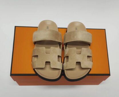 Hermès Couple's Apricot Braided Slippers - Image 9