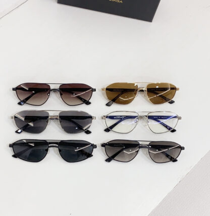 Balenciaga fashion sunglasses - Image 9