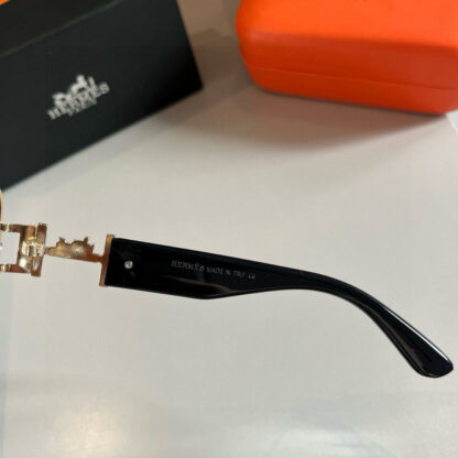 Hermès Vintage Women's Sunglasses - Image 9