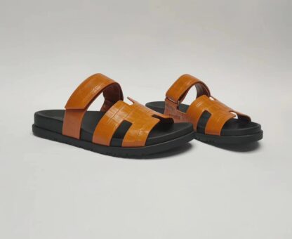 Hermès Couple's Earth-Colored Braided Slippers - Image 9