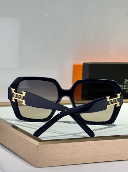 Hermes Fashion Sunglasses - Image 9