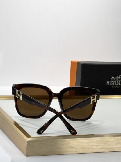 Hermes Fashion Sunglasses - Image 9
