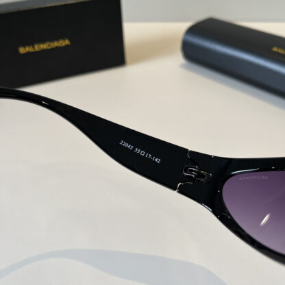 Balenciaga fashion sunglasses - Image 9