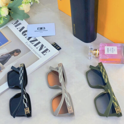 Balenciaga fashion sunglasses - Image 9