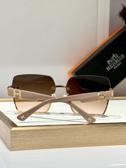 Hermes Fashion Sunglasses - Image 9
