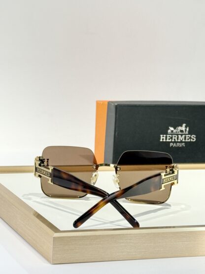 Hermès Fashion Sunglasses - Image 9