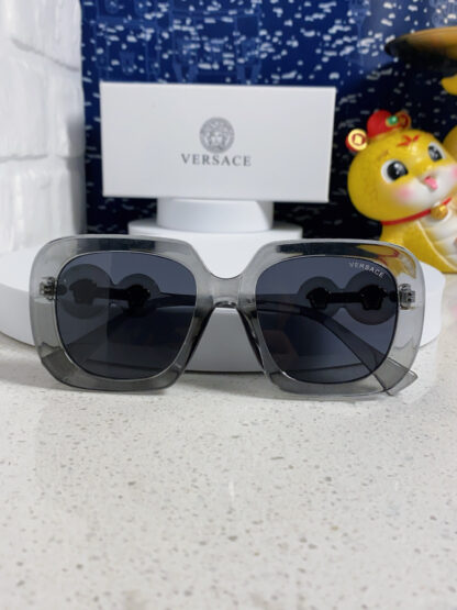 Versace fashion trend sunglasses - Image 9