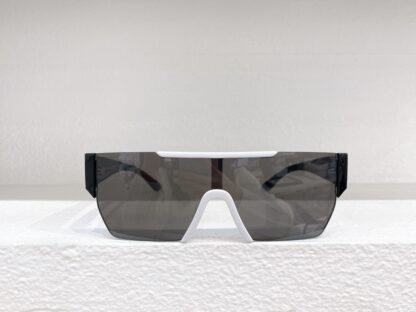 BURBERRY Fashion Temperament Sunglasses - Image 10