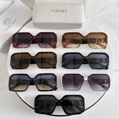 Versace fashion trend sunglasses - Image 9