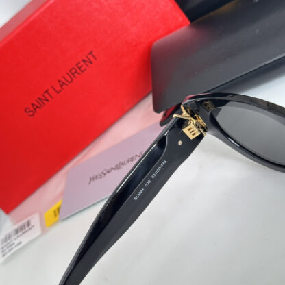 Yves Saint Laurent fashion sunglasses - Image 9
