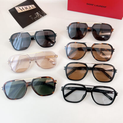 Yves Saint Laurent fashion sunglasses - Image 9