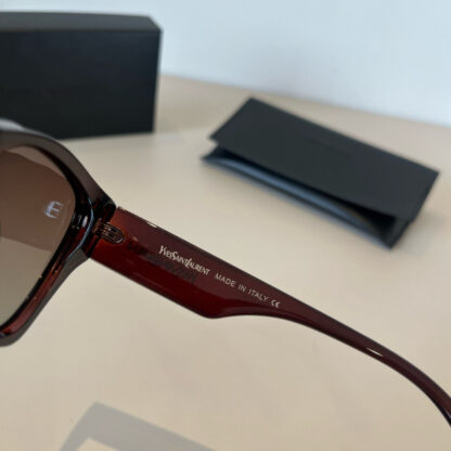 Yves Saint Laurent fashion sunglasses - Image 8