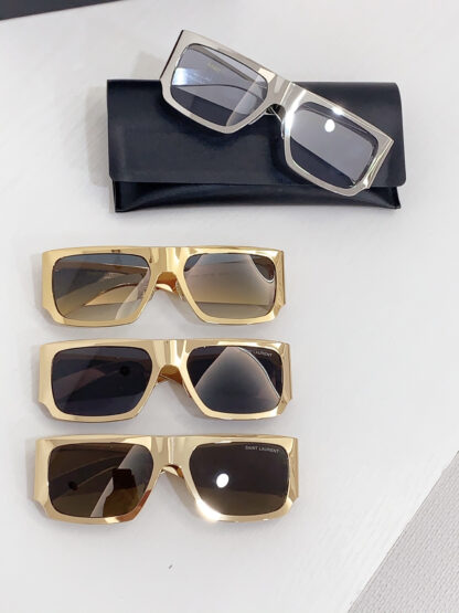 Yves Saint Laurent fashion sunglasses - Image 9