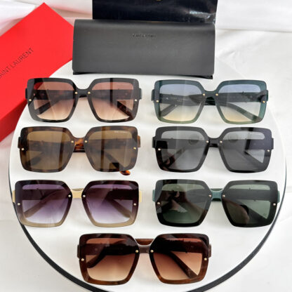 Yves Saint Laurent fashion sunglasses - Image 9