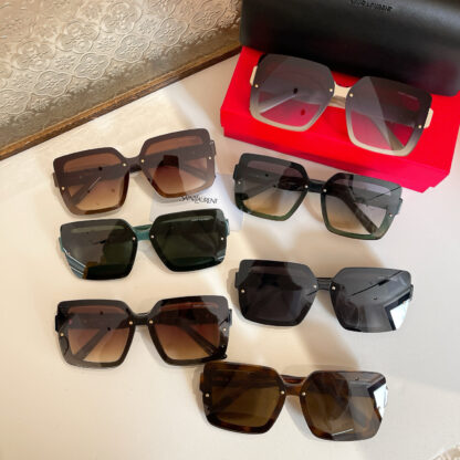 Yves Saint Laurent fashion sunglasses - Image 9