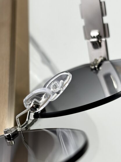 Hermes Fashion Sunglasses - Image 9