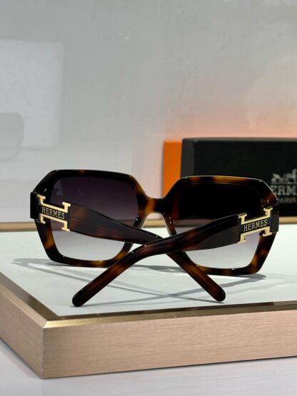 Hermes Fashion Sunglasses - Image 8
