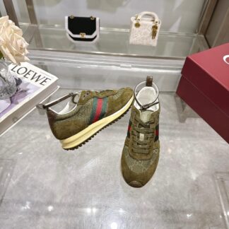 Gucci removable and adjustable ankle strap sneakers