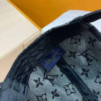 Louis Vuitton Spring and Summer New Baseball Cap - Image 9