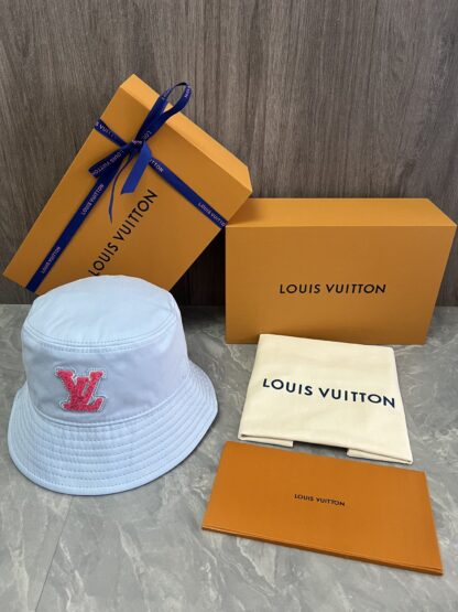 Louis Vuitton Spring and Summer New Bucket Hat Signature Cotton Hat - Image 9