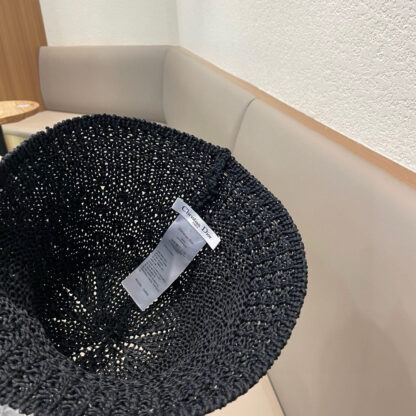 Dior exquisite and fashionable bucket hat - Image 10