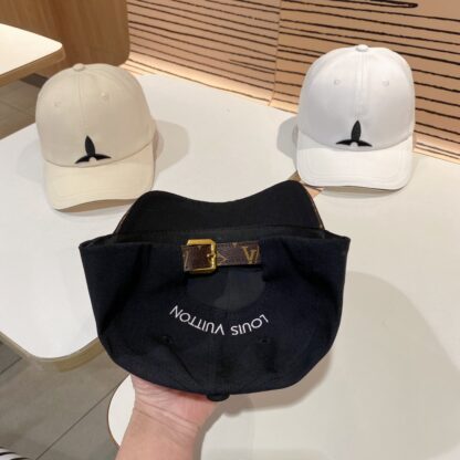 Louis Vuitton Unisex Baseball Cap - Image 9