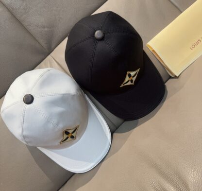 Louis Vuitton quatrefoil embroidered baseball cap - Image 9